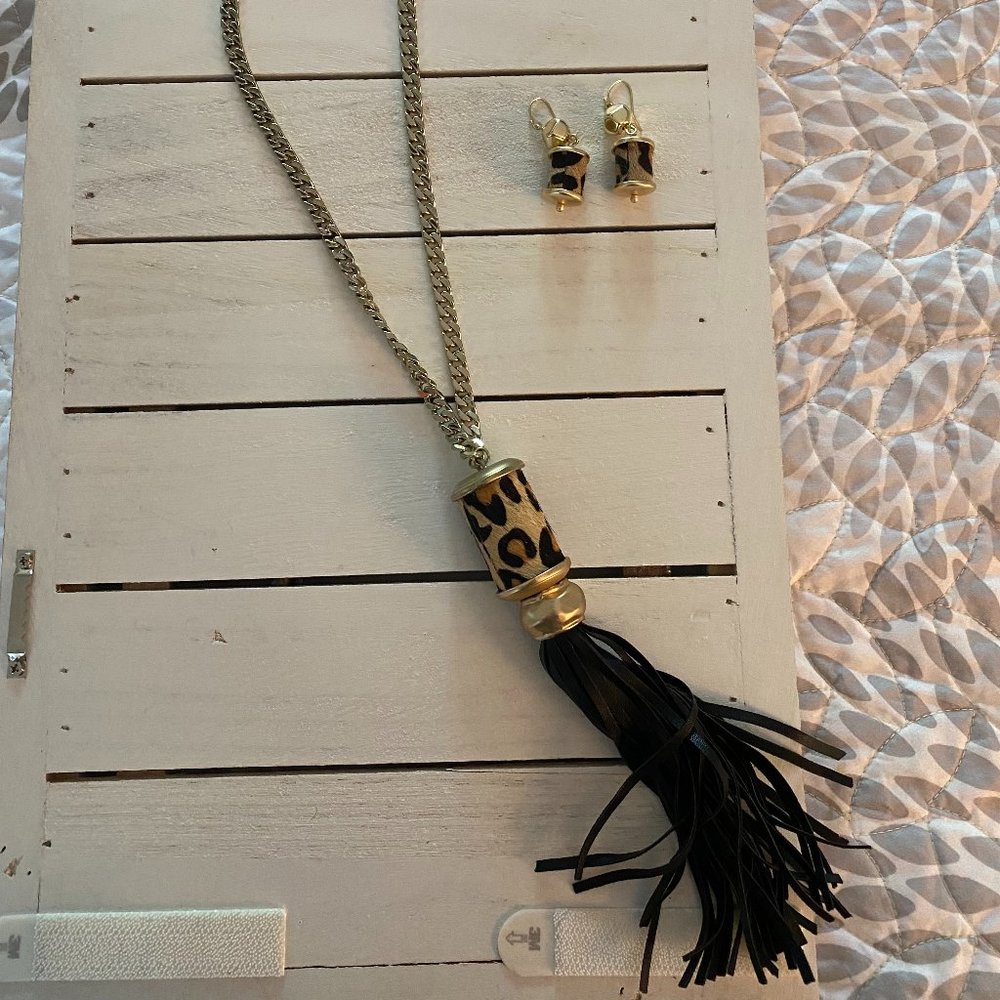 Beaded Necklace & Earring Set